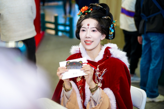 ytt00909_副本.jpg